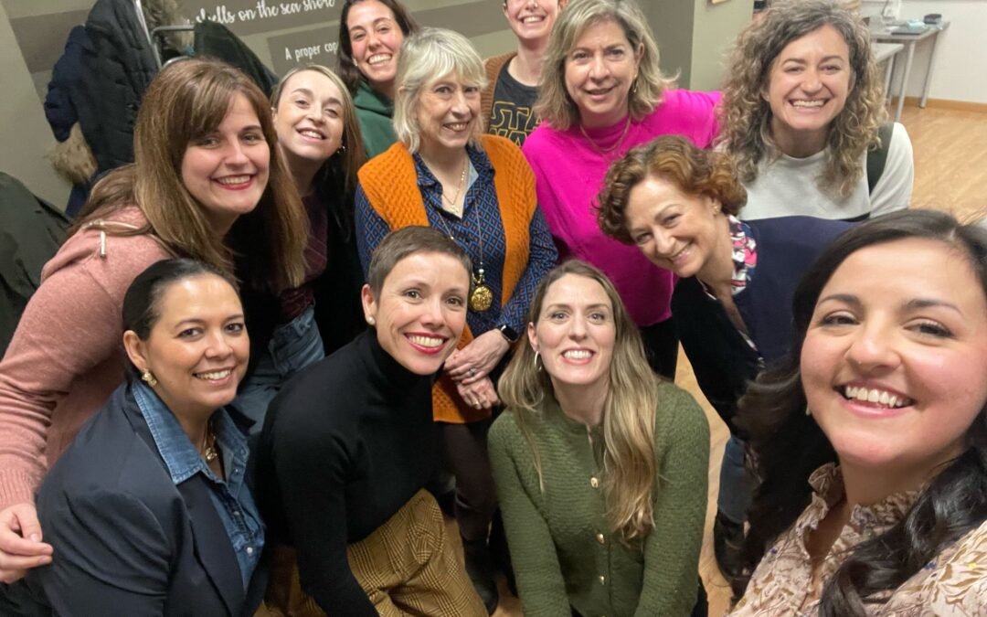 Día de la mujer en Actitud Bilingue